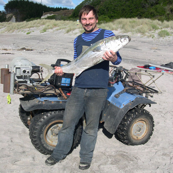 fishing knots and rigs. Kites the kite-fishing rigs