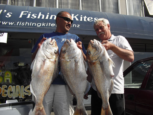 Kontiki Fishing Snapper Catch